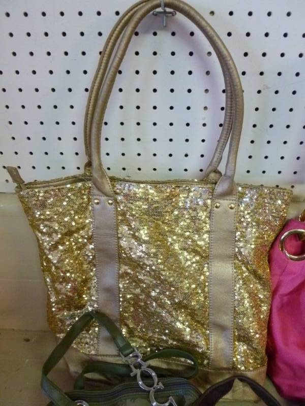 lot 156 image: Purses