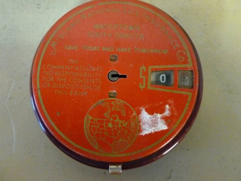 lot 199 image: Vintage Coin Bank