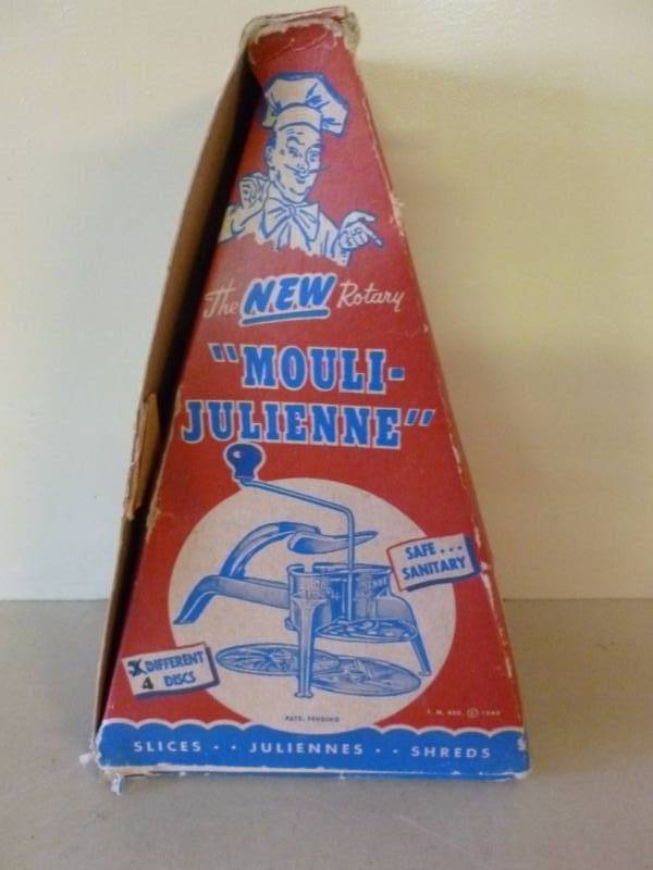 lot 212 image: Vintage Kitchen