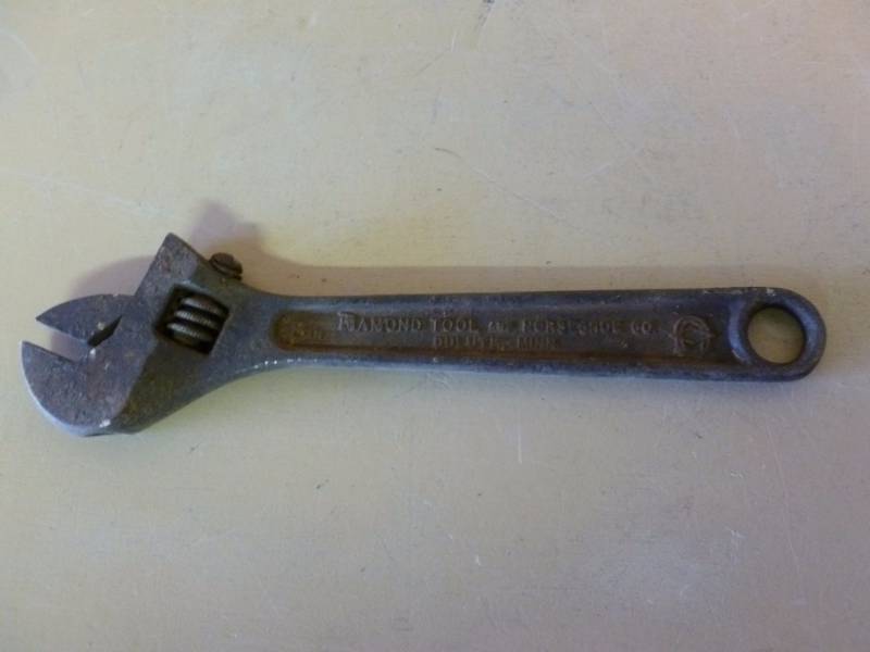 lot 223 image: Vintage Diamond Tool