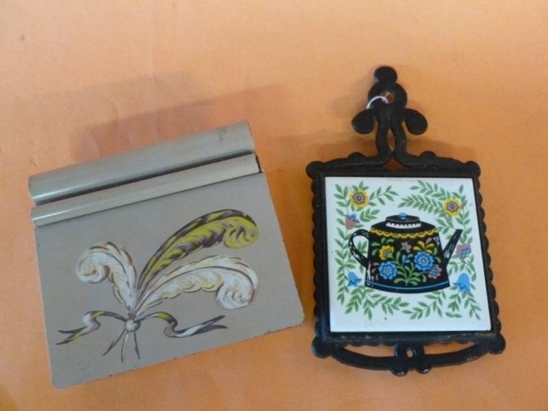 lot 235 image: Vintage