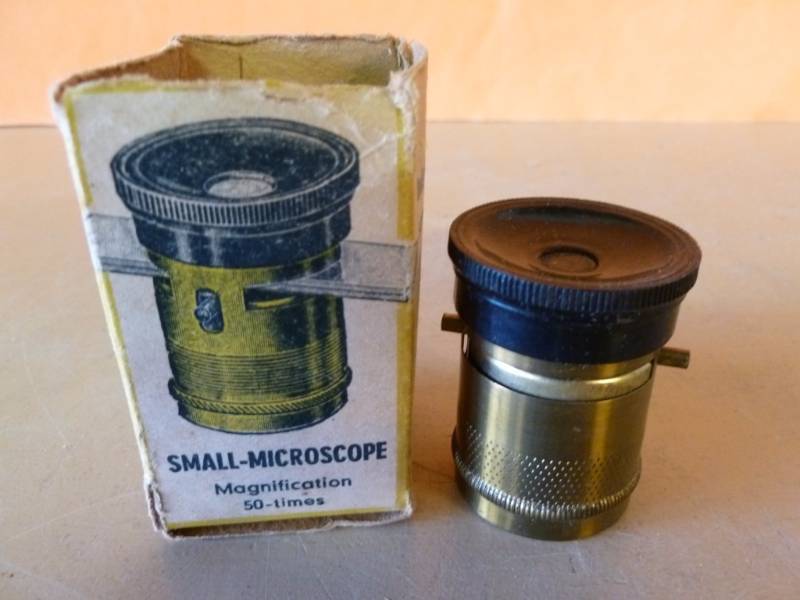 lot 242 image: Vintage Microscope