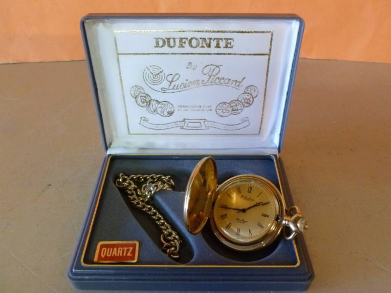 lot 270 image: Vintage Pocket Watch