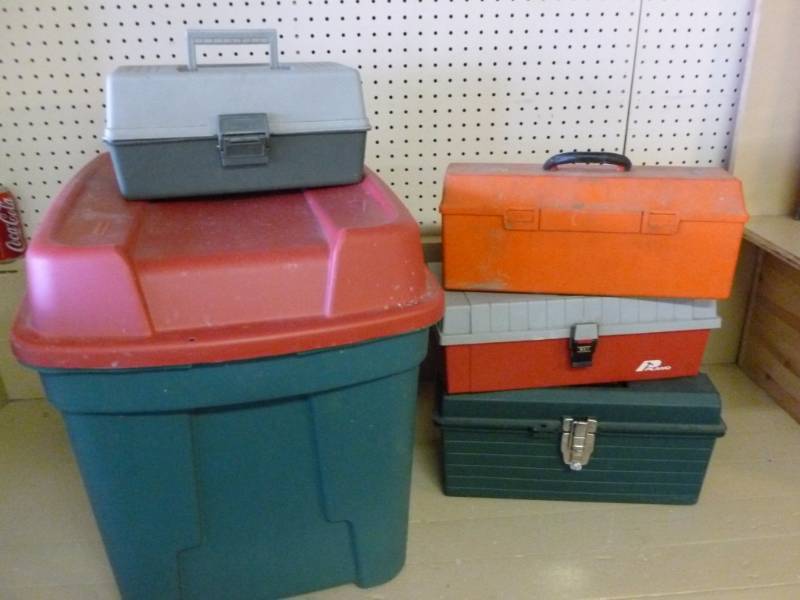lot 284 image: Tackle Boxes