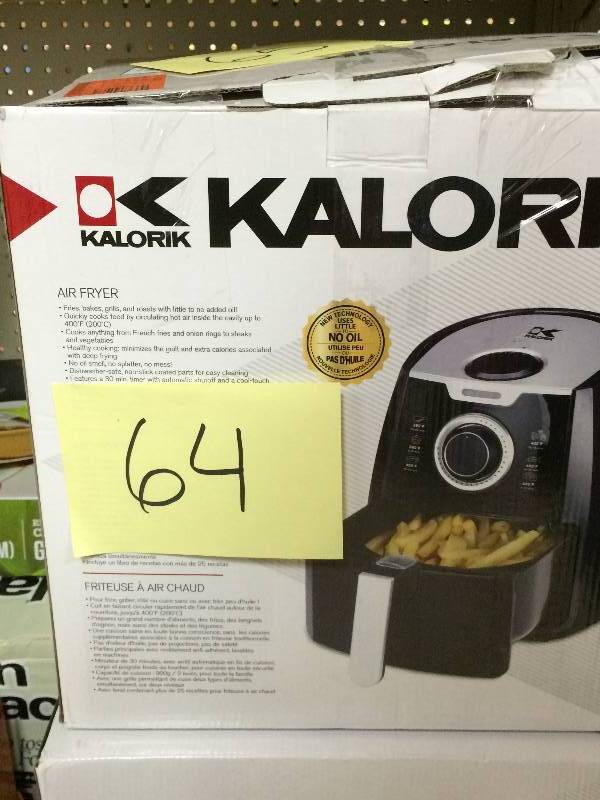 lot 64 image: Airfryer with Dual Layer Rack in Black open box