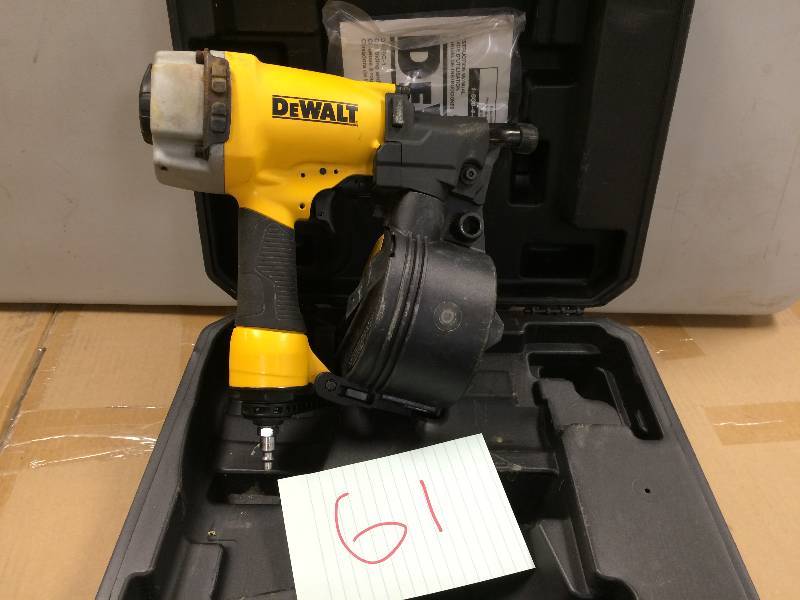 Dewalt  Pneumatic 15 Degree Coil Siding Nailer used