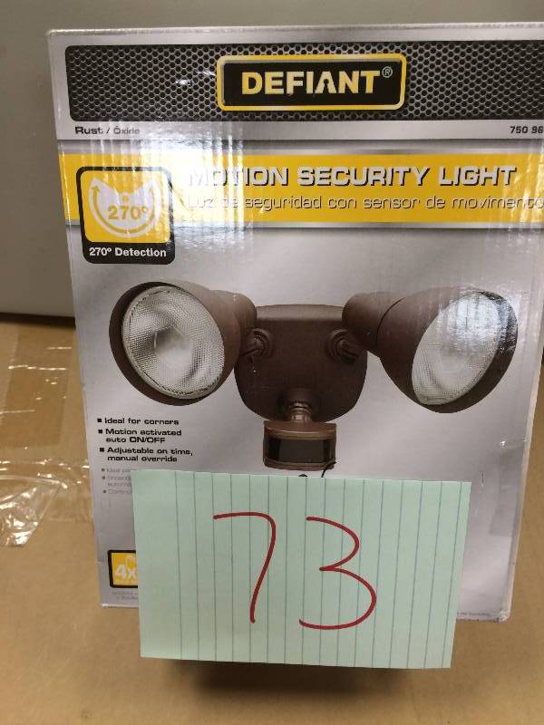Defiant Motion Security Light Never used