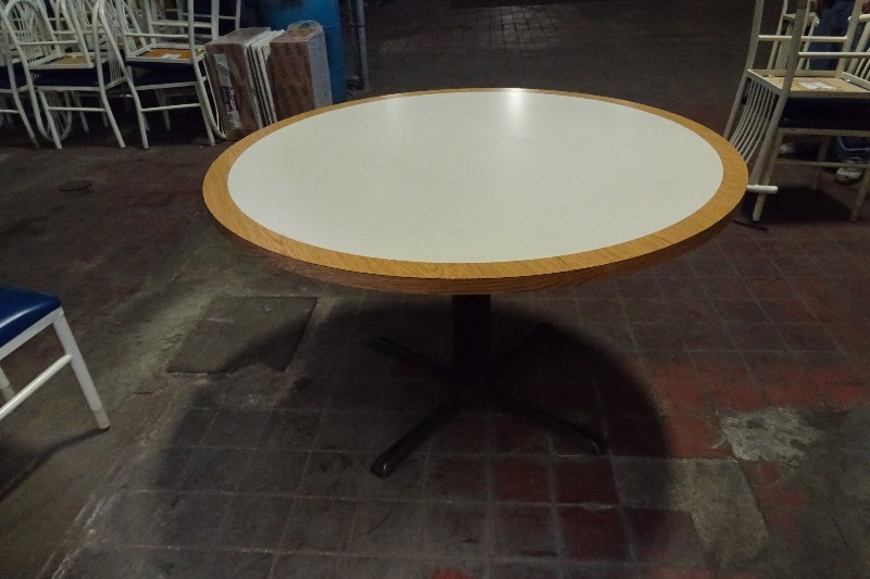 48 Round Table