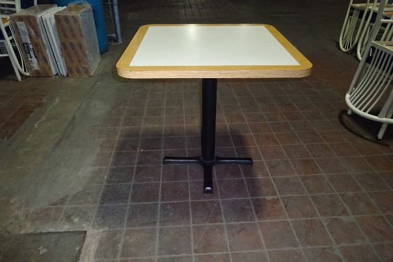 30 Square table