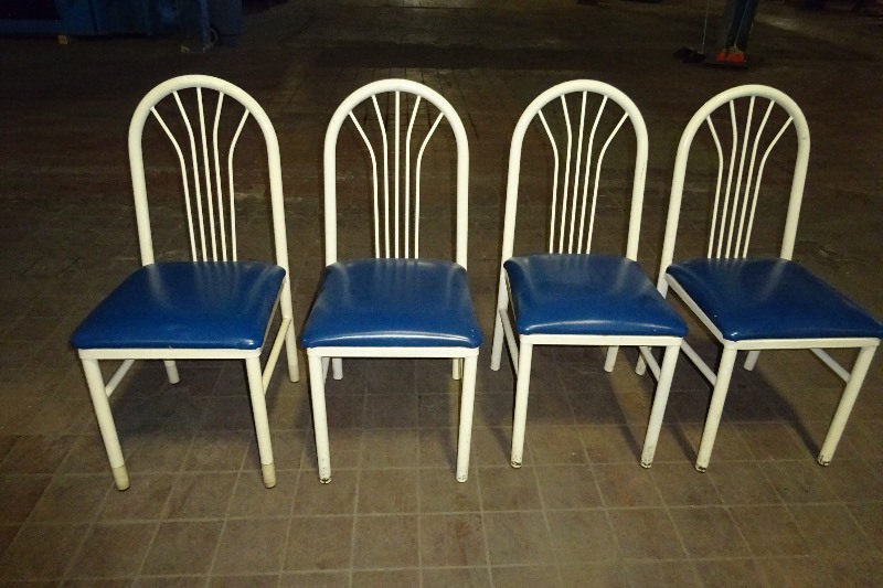 Set of 4 chairs