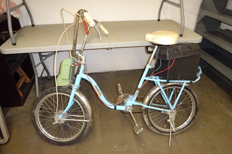 lot 4 image: Pedal power