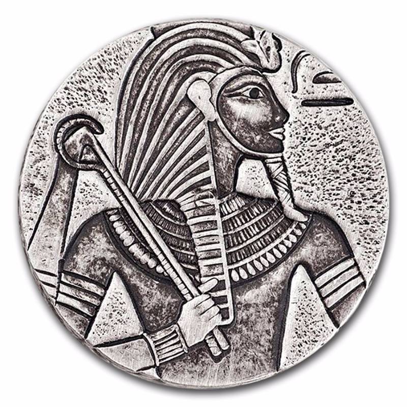 lot 52 image: 2016 REPUBLIC OF CHAD 5 TROY OZ. .999 FINE SILVER KING TUT IN BOX