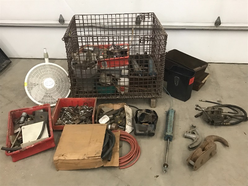 lot 21 image: 3x4 Collapsible Steel-Cage Crate ...