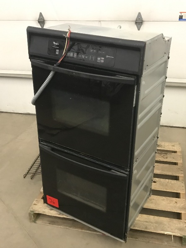 lot 36 image: Whirlpool AccuBake Glass-Front Doub...