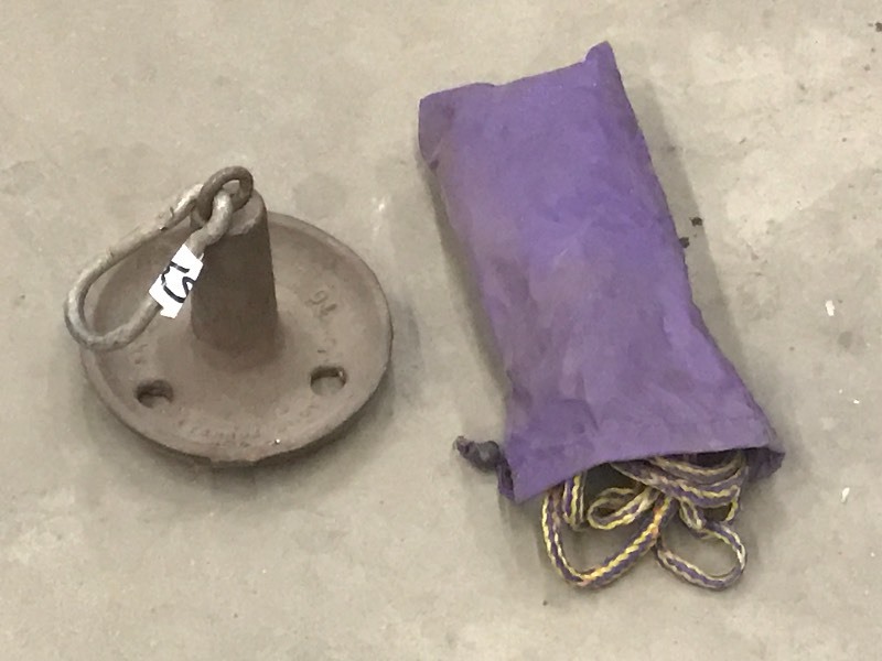 lot 53 image: 10# Boat Anchor With Rope ...