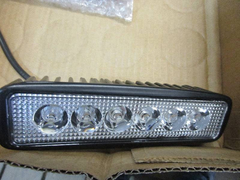NEW 6 LED light bars w mounting brackets NEW