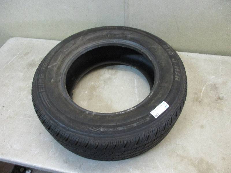 Euro tour 20565 R15 single tire - good tread