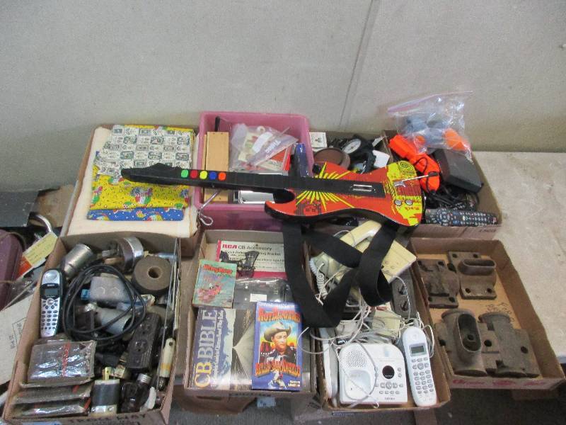 8 boxes misc stuff - see pictures