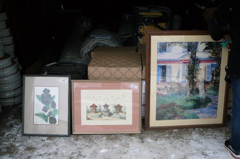Lot of 3 Pictures