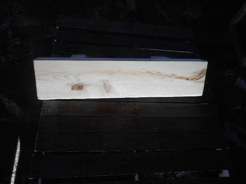 lot 9 image: LOG MANTLE