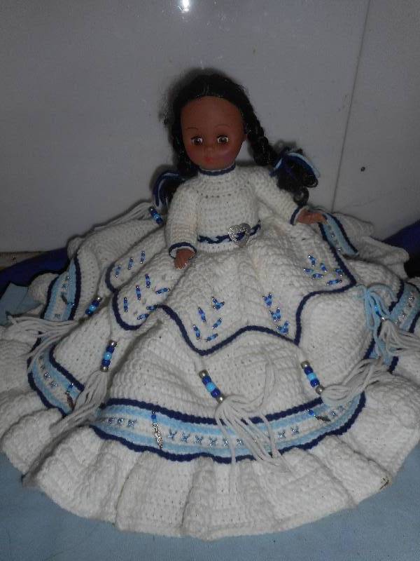 lot 28 image: COLLECTIBLE INDIAN DOLL
