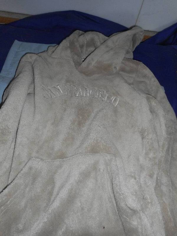 lot 69 image: SPRING MOUNTAIN FUZZY HOODIE