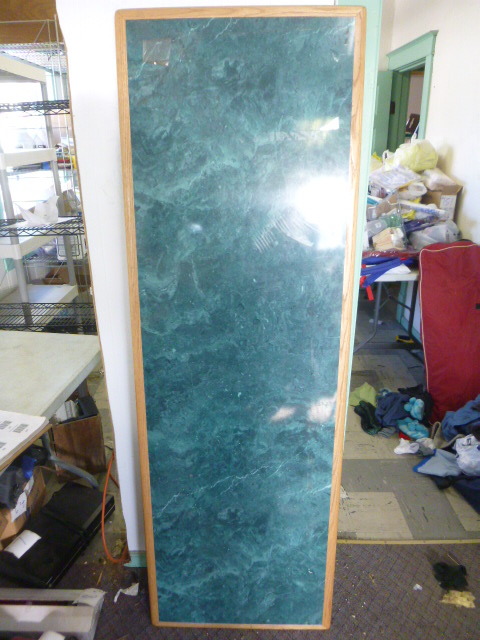 lot 17 image: Table Top