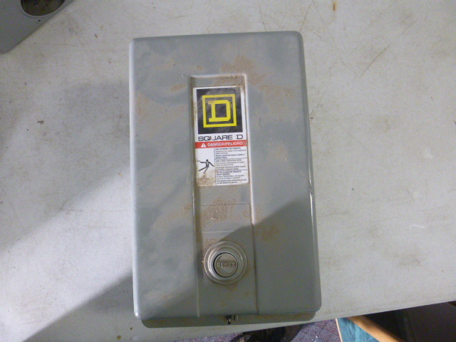 lot 29 image: Square D Electrical Box