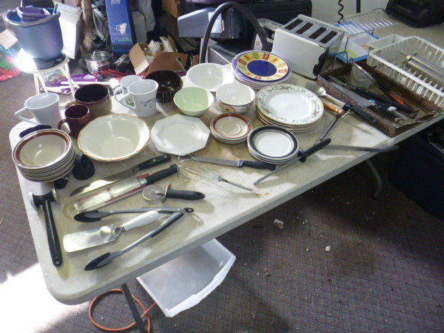 lot 70 image: Miscellaneous Kitchen Items
