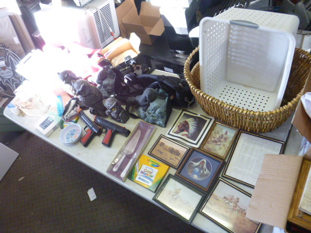 lot 86 image: Miscellaneous Items