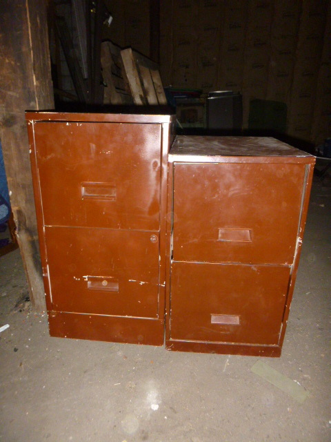 lot 96 image: 2 File Cabinets