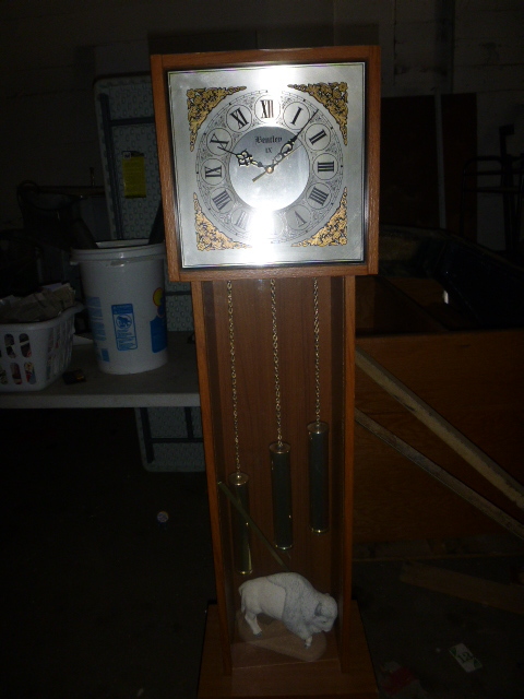 lot 97 image: Bentley Clock
