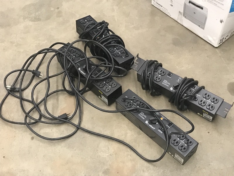 lot 63 image: Lot Of (4) 12Volt Back-Up Power Str...
