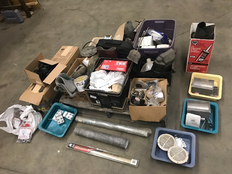lot 83 image: Pallet Of Assorted Hardware, Elect...