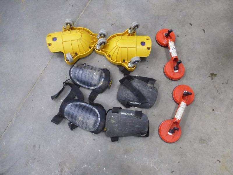 Knee Pads & Glass Suction Handles