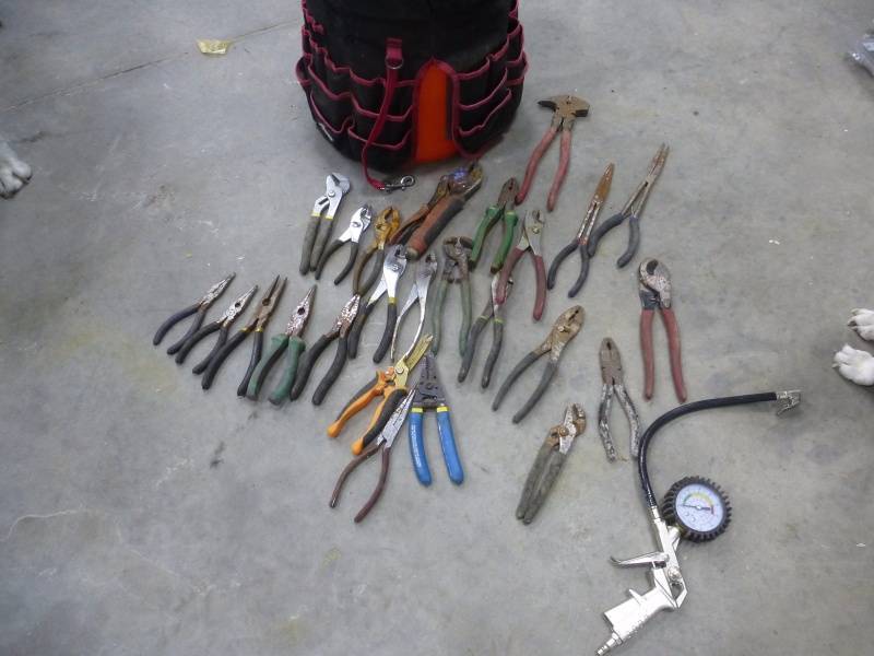 Assorted Pliers Set
