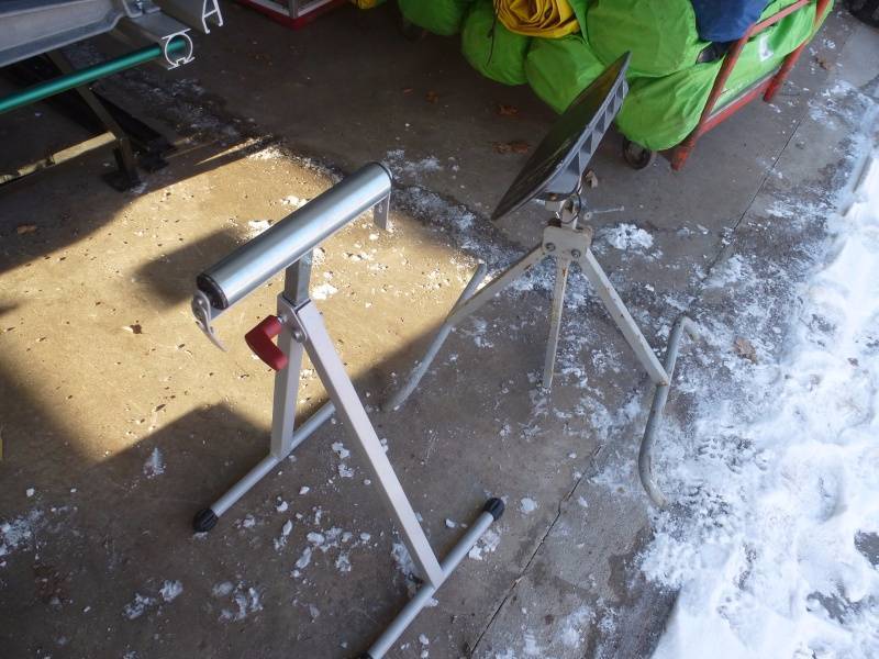 Portable Roller Stand