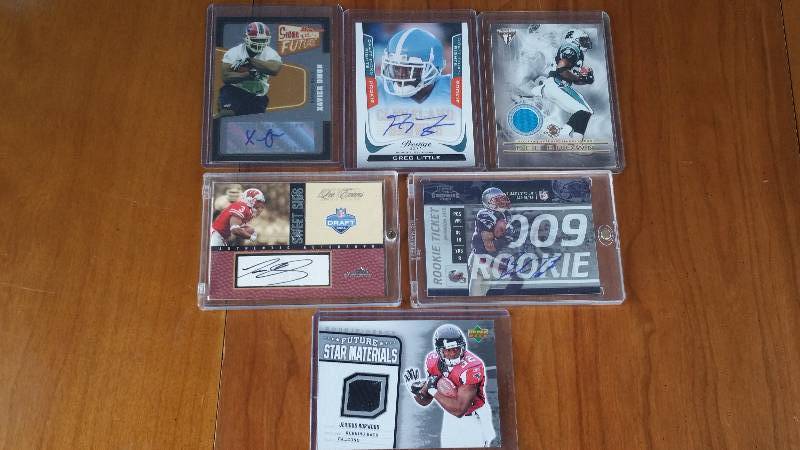 Group of 4 Autographed & 2 Jersey Rare Footnall Cards