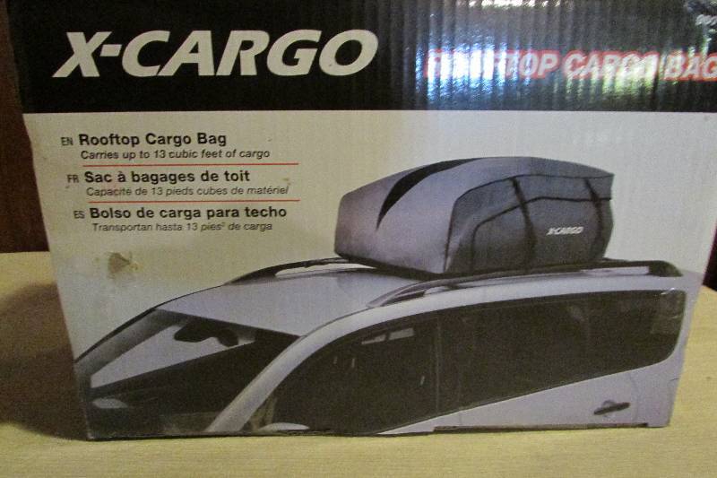 lot 16 image: Rooftop Cargo Bag