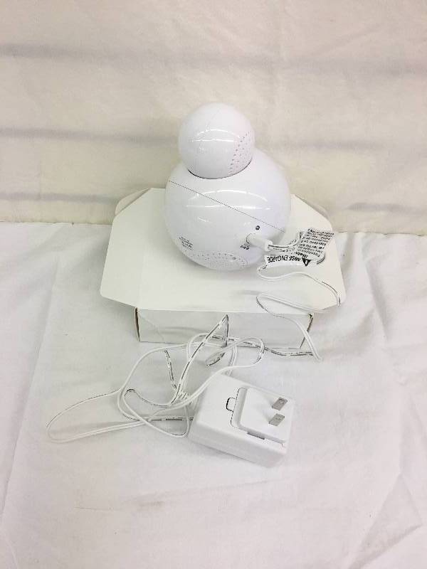 lot 18 image: iBaby Wi-Fi Wireless Digital Baby Video Camera with Night Vision and Music Player retail $149