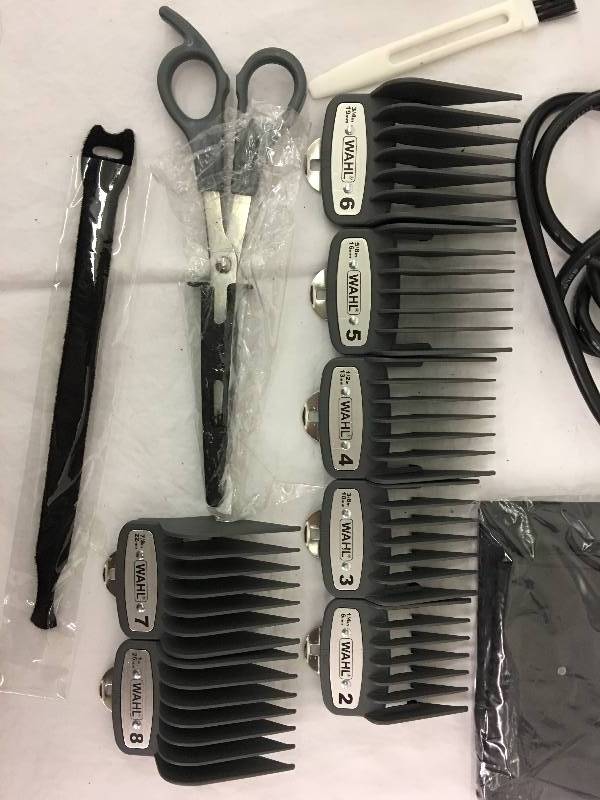 lot 58 image: WAHL shaver