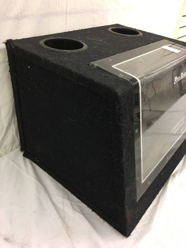 lot 128 image: pro bend speaker box