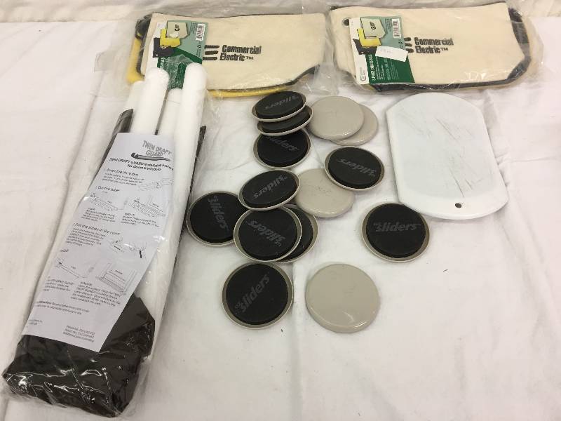 lot 132 image: furniture slides,money bags,door airstopper
