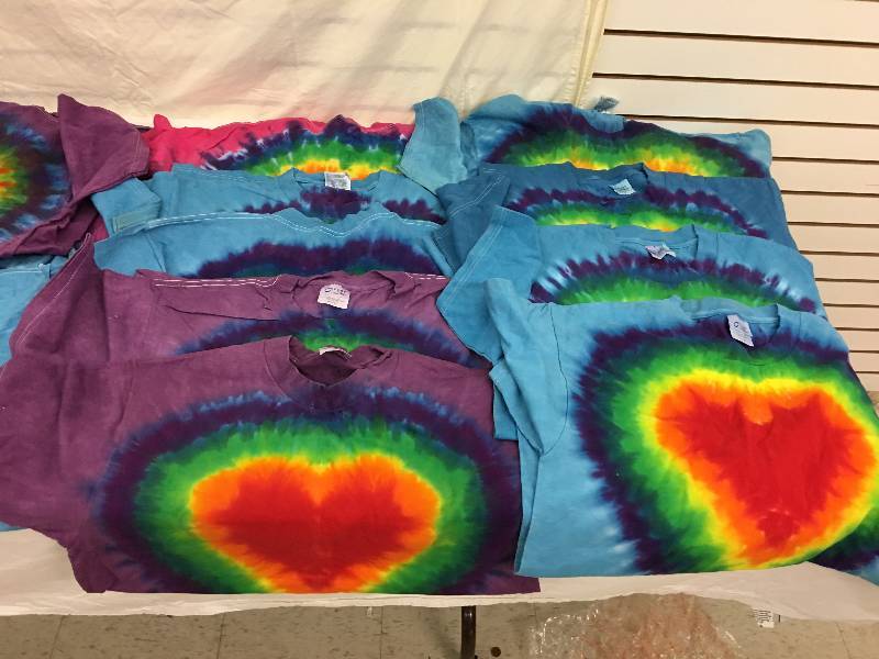 lot 134 image: lot of 27 tye dye shirts retail $29 each
