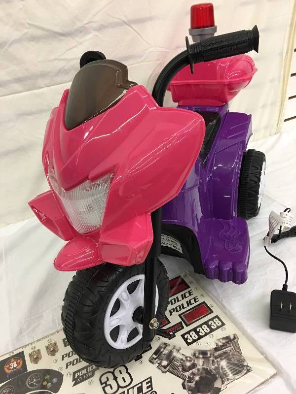 lot 265 image: Lil Rider 80-KB901Y FX 3 Wheel Battery Powered Bike, Pink