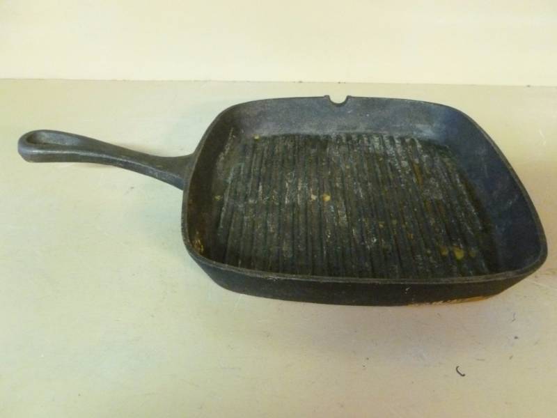 Cast Iron Pan