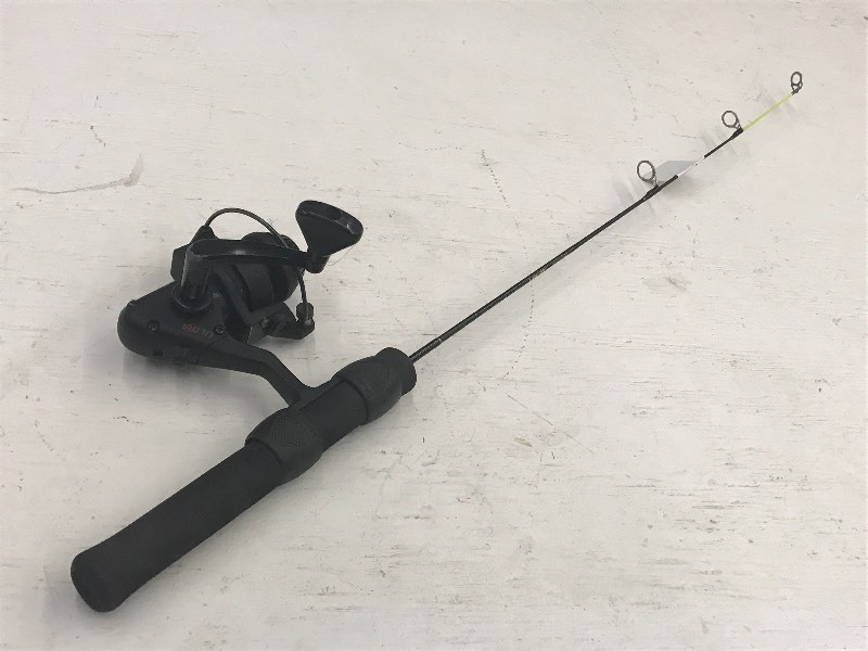lot 21 image: Ultra Spinning Reel With HT Iceman ...