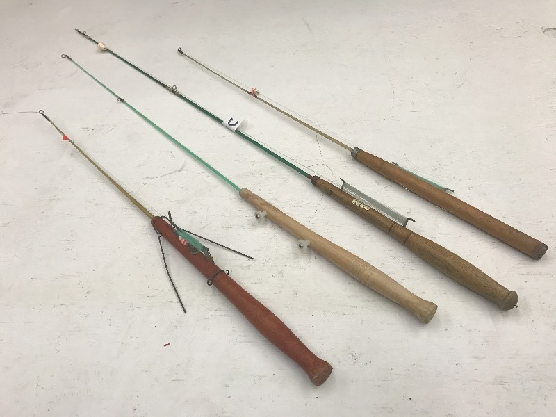 lot 31 image: Lot Of (4) Vintage Ice Rods ...