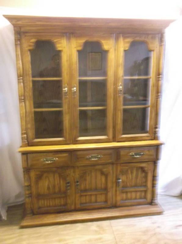 Oak Hutch