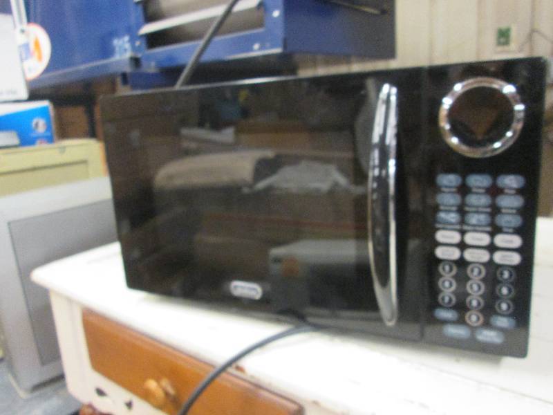 Black Sunbeam Microwave...